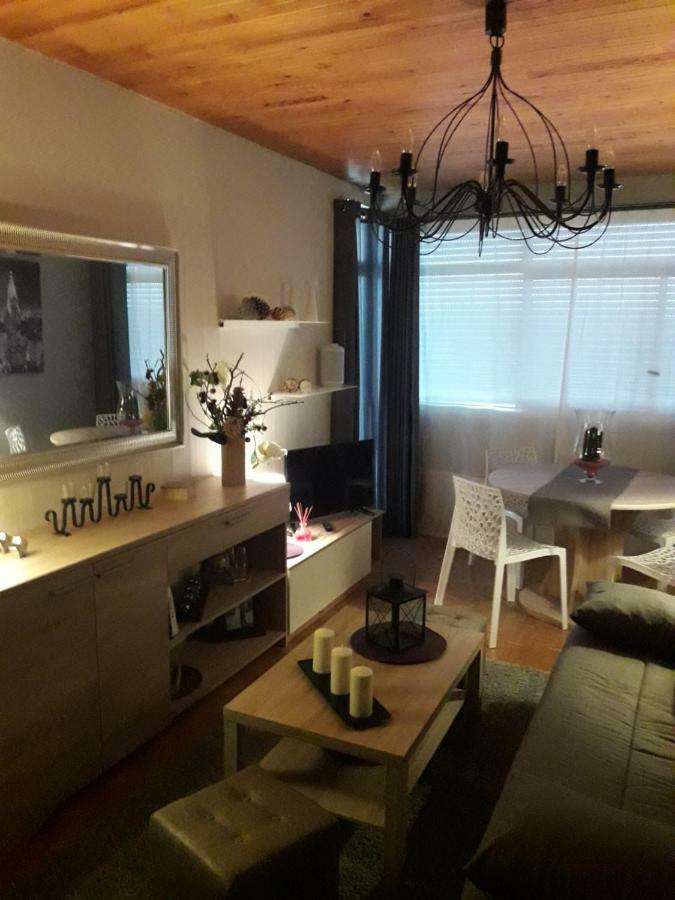 Escale 148 Appartement Montluçon Buitenkant foto
