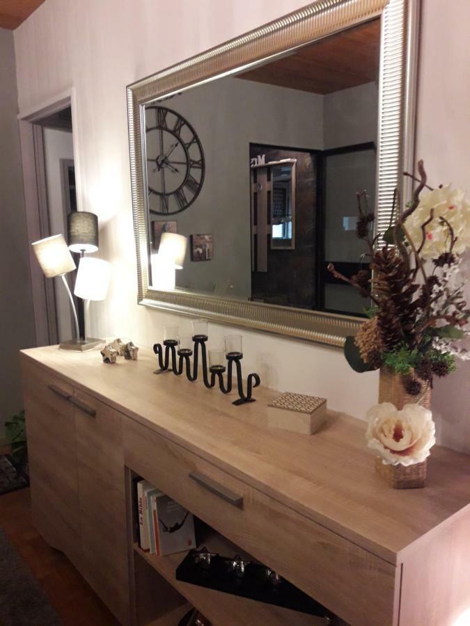 Escale 148 Appartement Montluçon Buitenkant foto